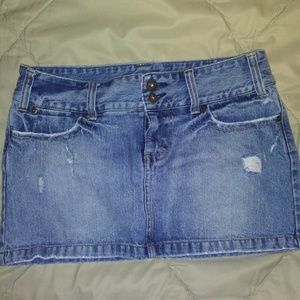American eagle so stressed denim skirt